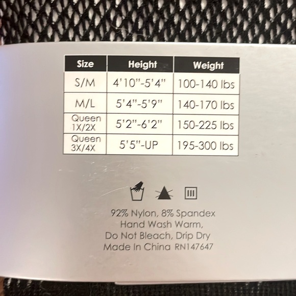 New - 3 pairs of fishnet lace tights - size M/L - Picture 3 of 6